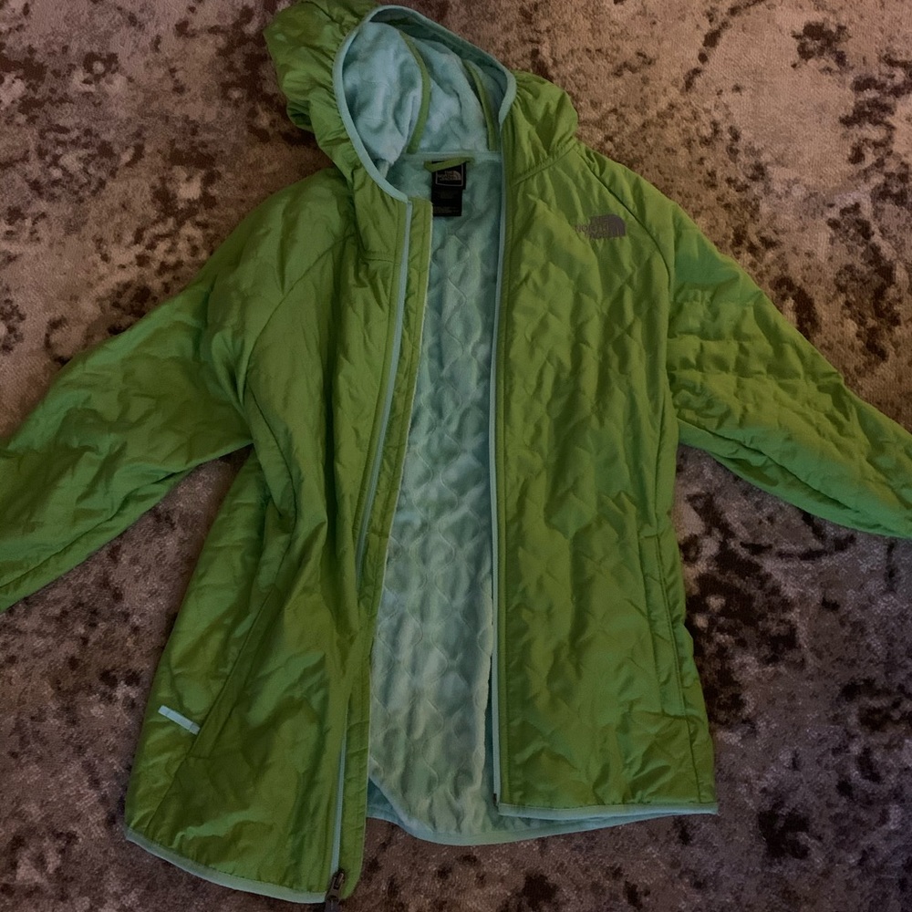 Lightweight north face jacket